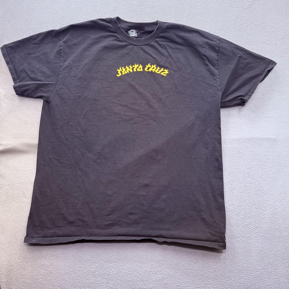 Santa Cruz Shirt Mens 2XL Black Yellow Front Logo Graphic Tee Skateboarding